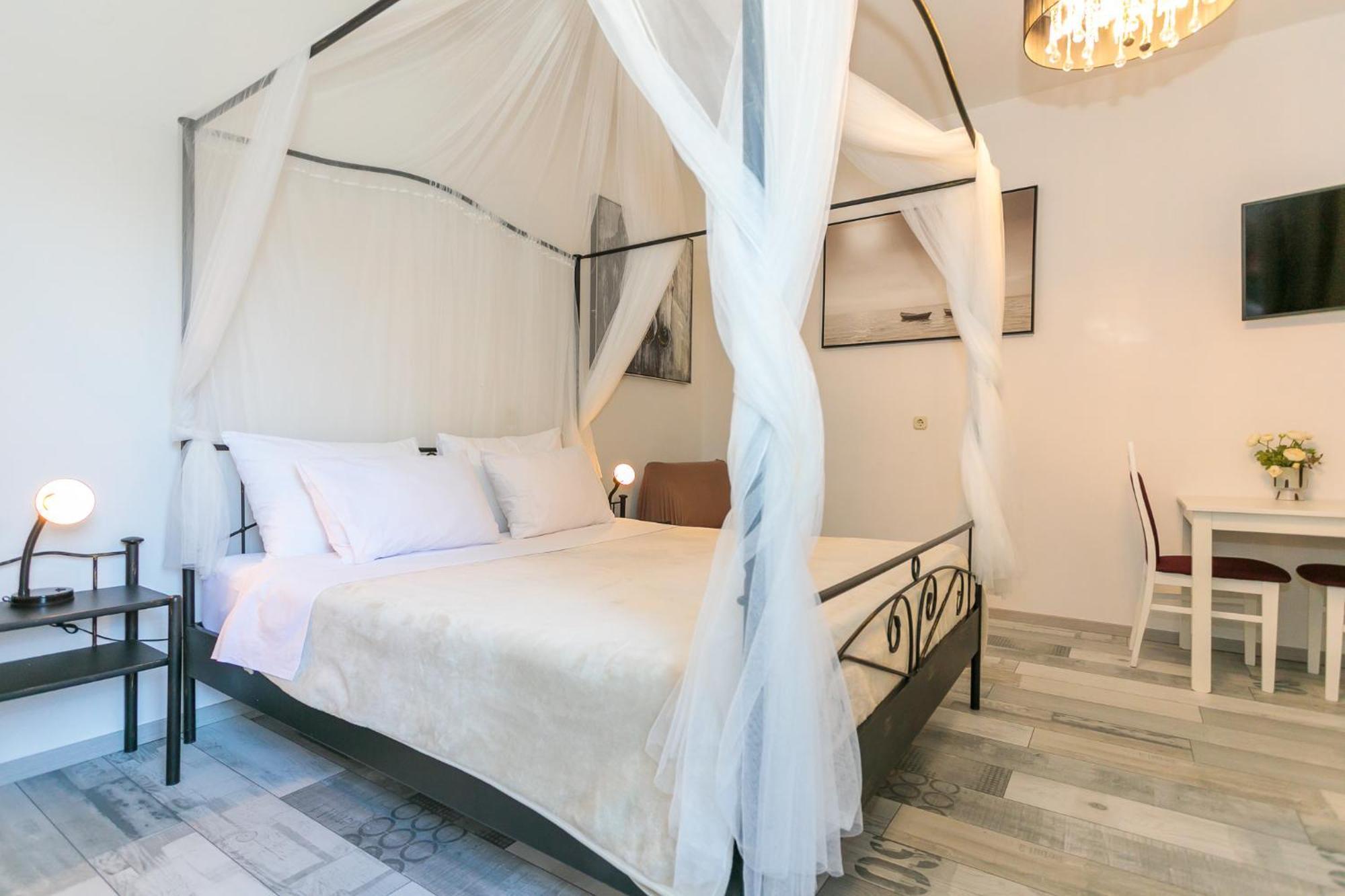 Apartments Delfin Кърк Екстериор снимка